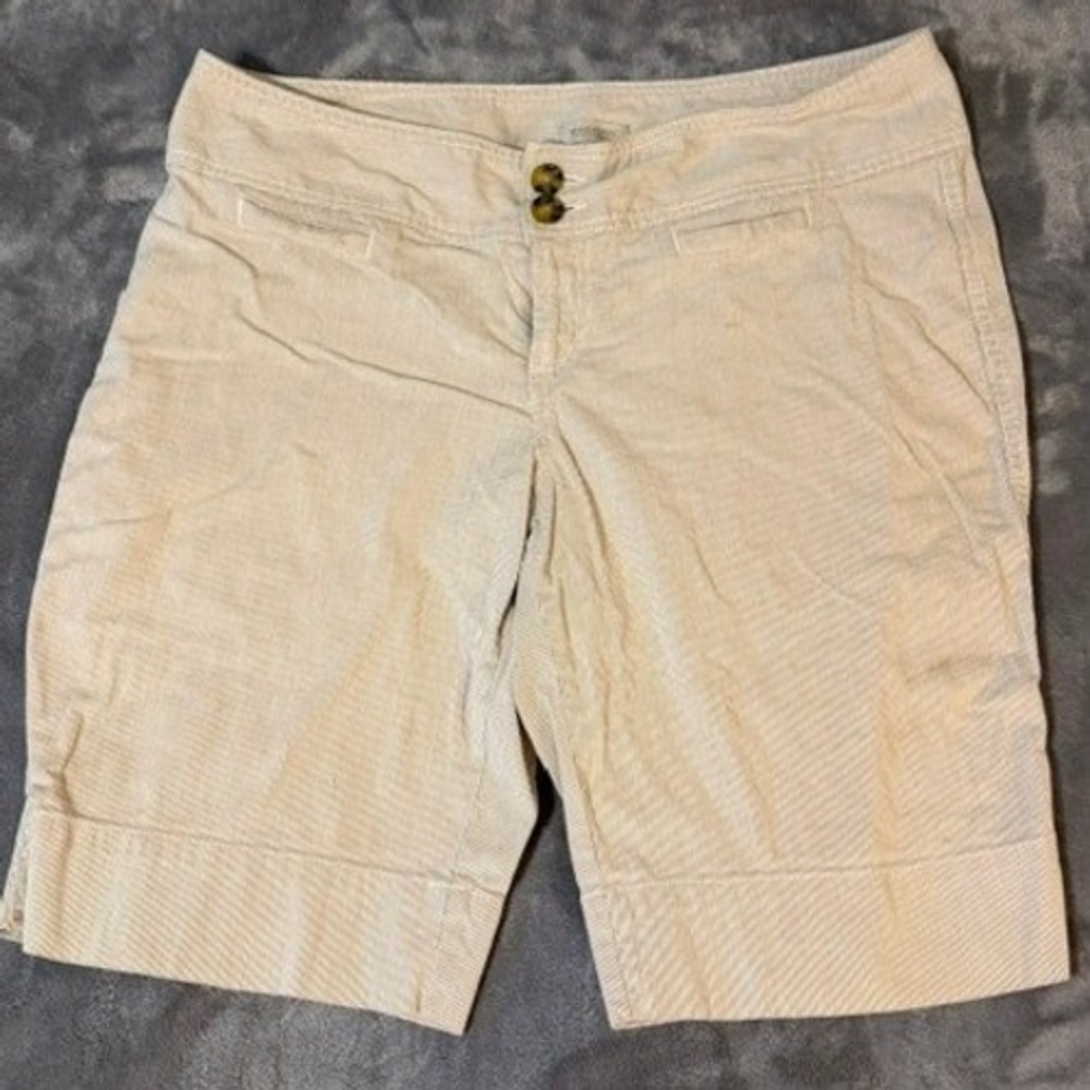 Madison Shorts Womens 12 Tan Pinstripe Cuffed Bermuda Stretch Cotton Corduroy